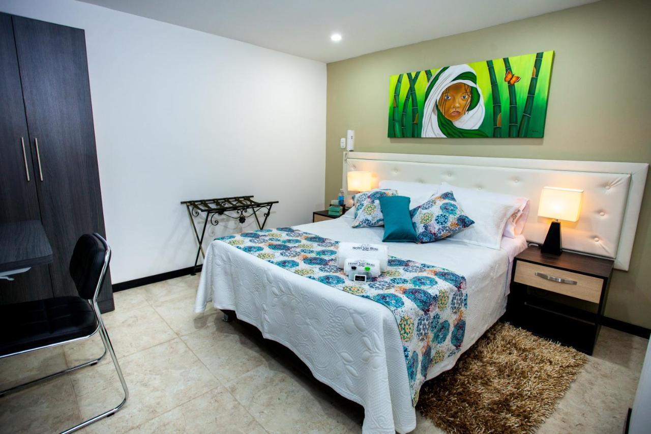 Hotel San Blass Boutique Пасто Екстериор снимка