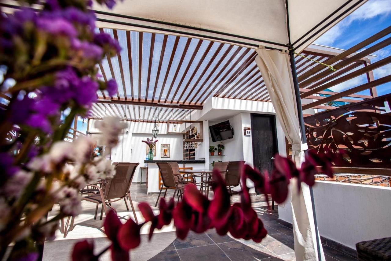 Hotel San Blass Boutique Пасто Екстериор снимка