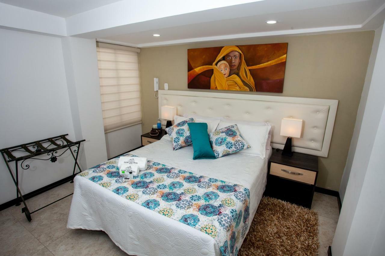 Hotel San Blass Boutique Пасто Екстериор снимка